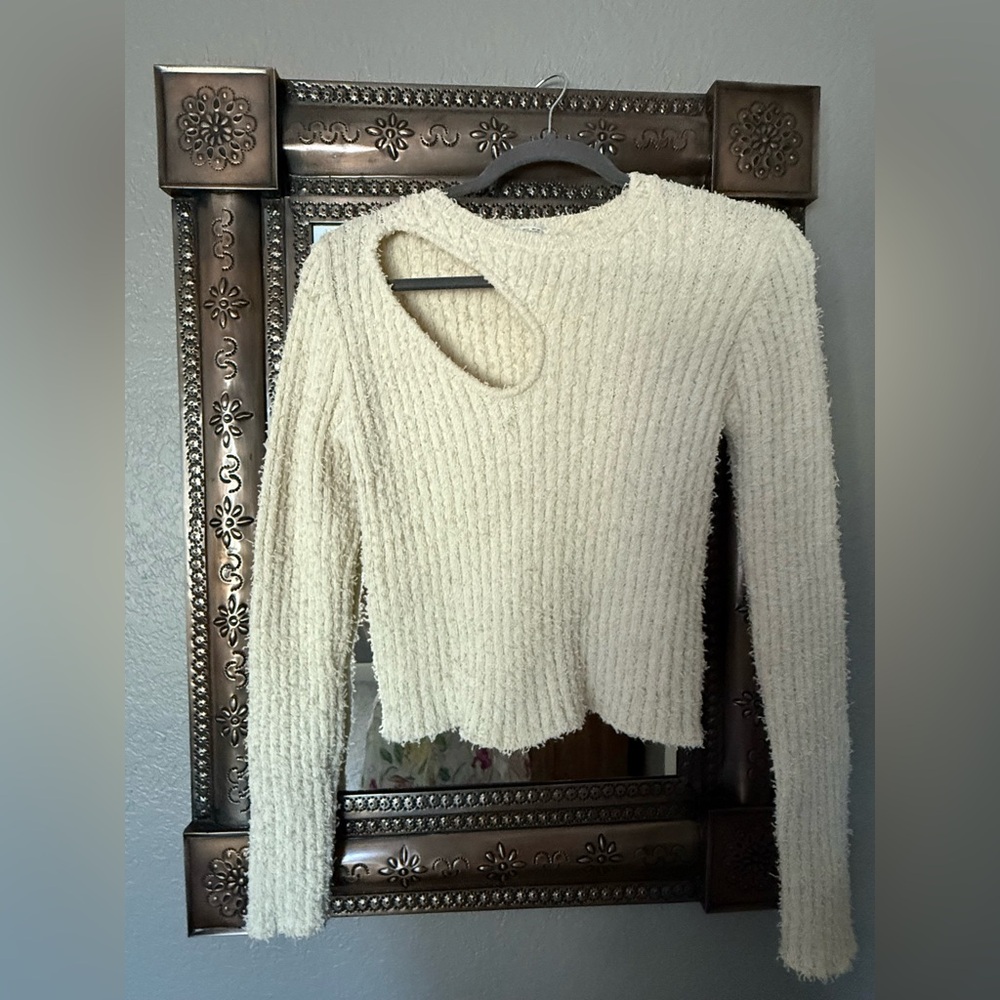 Zara Cream Ribbed Sweater